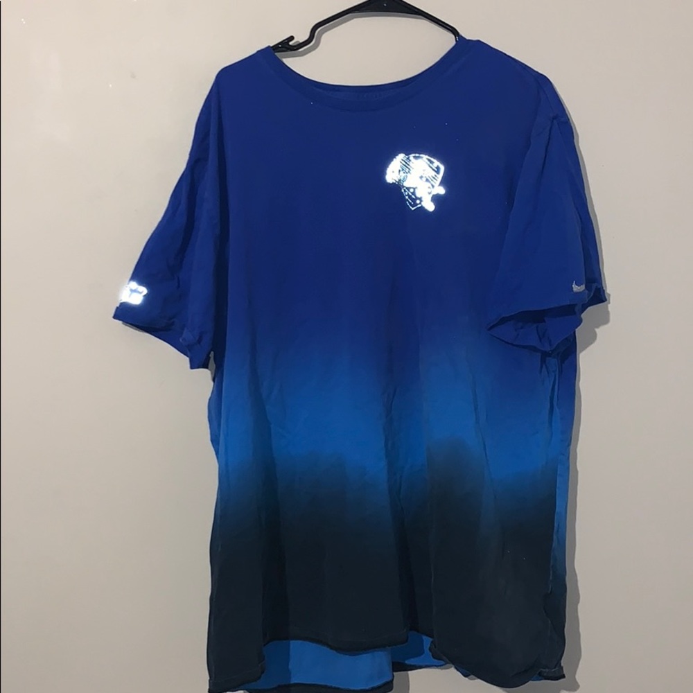 Nike T-shirt